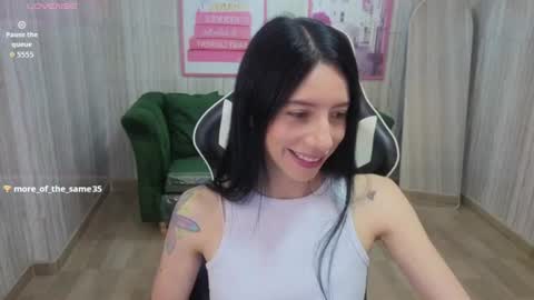 Jess online show from August 4, 2:03 pm
