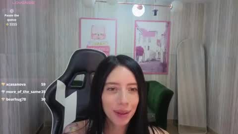 Jess online show from August 4, 5:21 pm