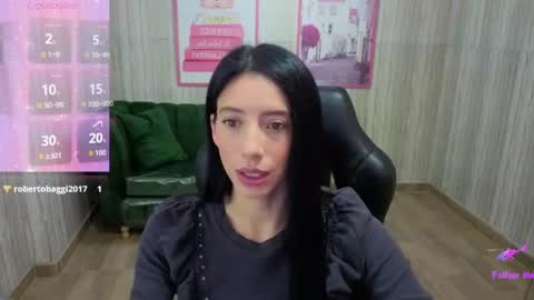 Jess online show from August 8, 2:06 pm