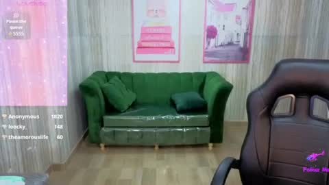 Jess online show from August 11, 5:15 pm