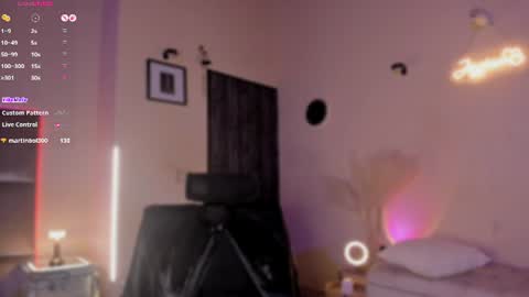 Jess online show from August 15, 10:41 am