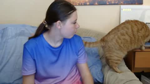 jessicaholland1 online show from August 10, 6:20 pm