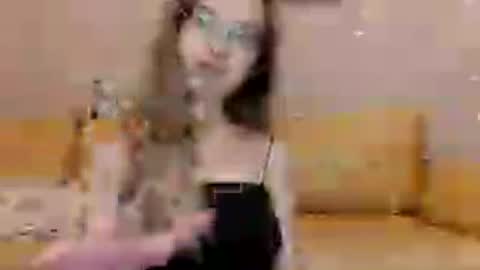 jessieebeckett online show from July 25, 7:56 am