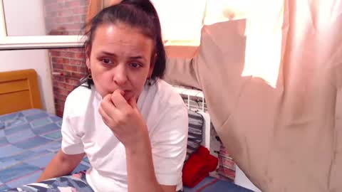 jessiestar3 online show from August 12, 11:56 am