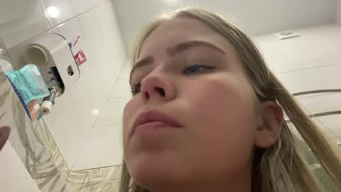 jessika_evans online show from September 3, 8:06 am
