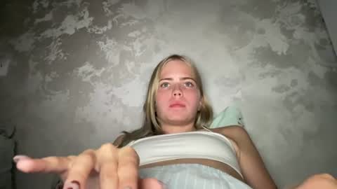 jessika_evans online show from September 8, 5:20 pm