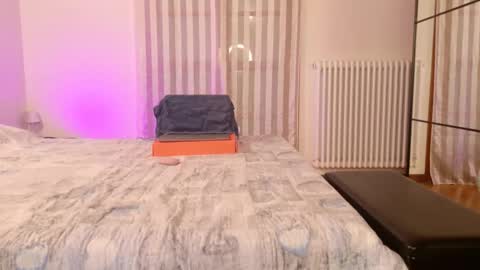 jessikaaa90 online show from May 2, 5:12 am
