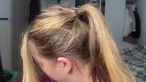 jessluck_1 online show from July 1, 3:57 pm