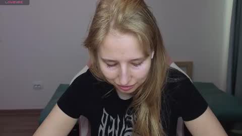 Jessy online show from August 5, 12:25 pm