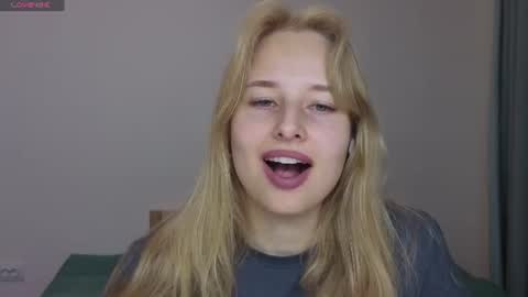 Jessy online show from August 16, 12:20 pm