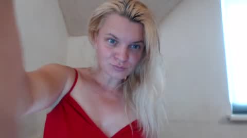 jessyangels online show from July 22, 4:20 pm