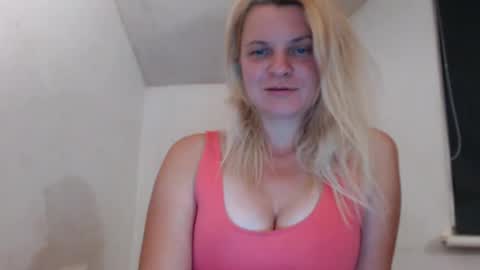 jessyangels online show from July 29, 7:43 pm