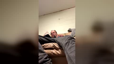 jetjon762844 online show from May 15, 4:56 am