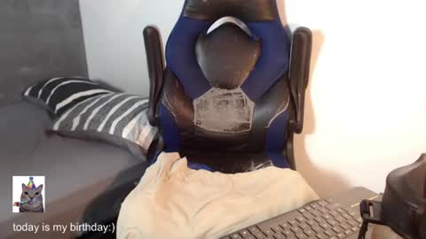 jey_foxx online show from August 12, 9:17 pm