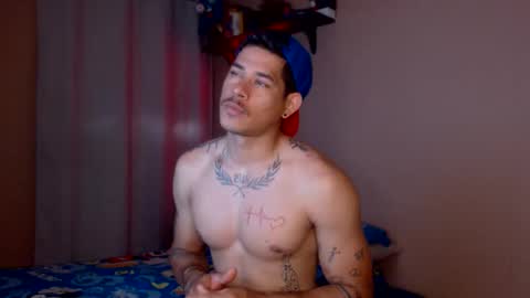 jffer_slhom online show from April 10, 9:58 pm