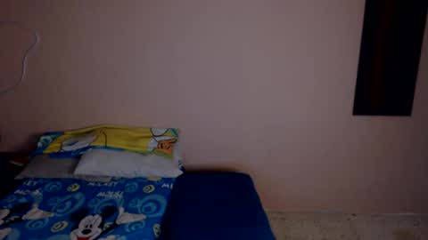 jffer_slhom online show from April 17, 10:58 pm