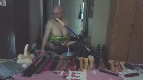 jghosty69 online show from March 22, 1:37 pm