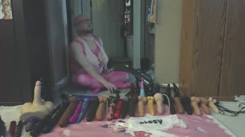 jghosty69 online show from April 26, 6:04 pm