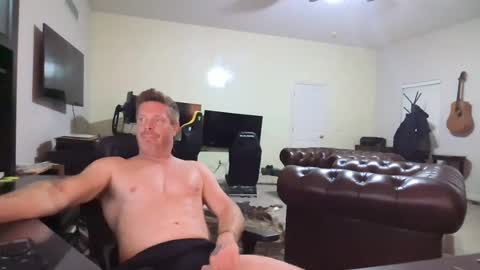 jgingerzaddy online show from August 10, 8:05 am