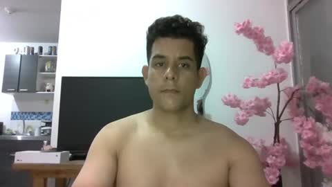 jhavi_01 online show from August 2, 8:32 am