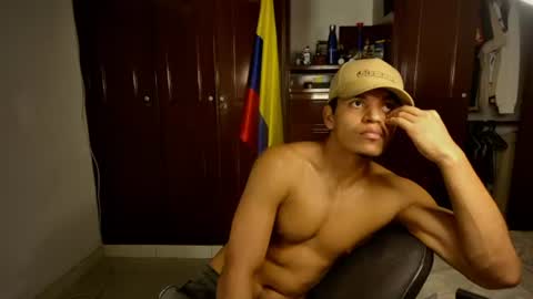Jhon wich2 online show from August 7, 8:53 pm