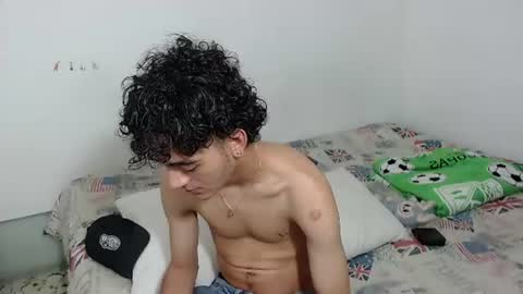 jhonay__cute online show from August 4, 12:02 pm