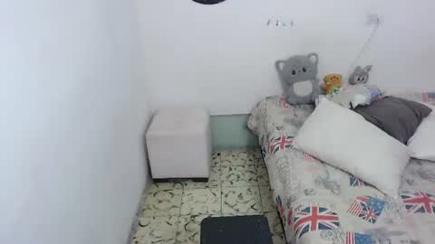 jhonay__cute online show from August 7, 9:15 pm
