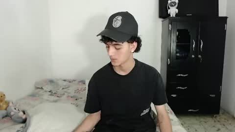 jhonay__cute online show from August 9, 11:44 am