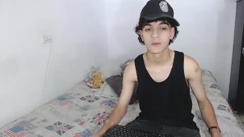 jhonay__cute online show from August 10, 7:04 pm