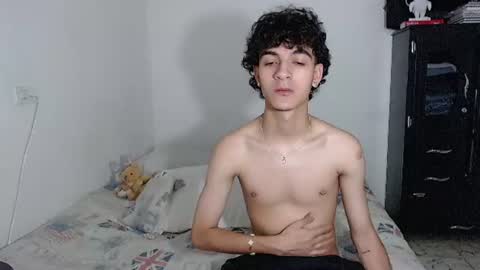 jhonay__cute online show from August 11, 2:35 am