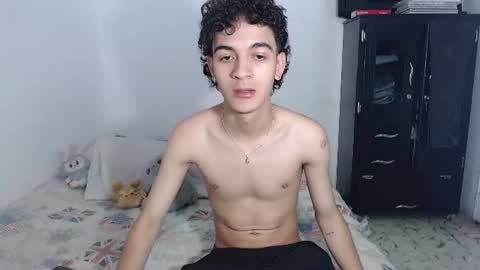 jhonay__cute online show from August 11, 12:51 pm