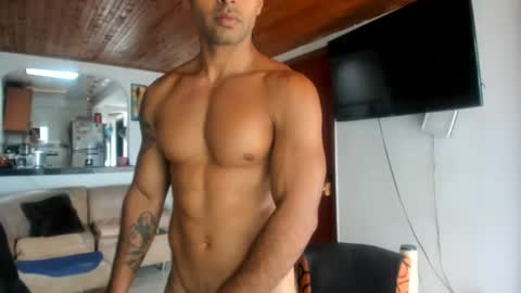 jhonnyxxfitnexx online show from July 11, 5:19 pm