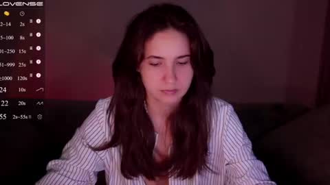 jia_lisaa online show from August 11, 8:16 am