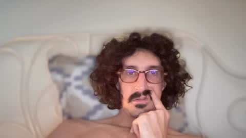 Jigz1986 online show from August 2, 2:18 am