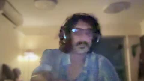 Jigz1986 online show from August 9, 12:17 pm