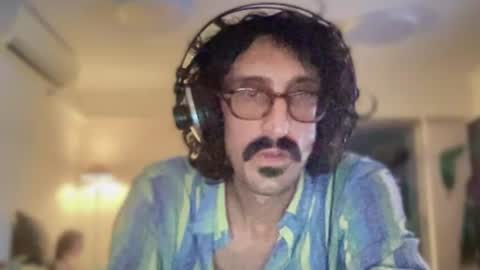 Jigz1986 online show from August 9, 1:23 pm