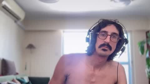 Jigz1986 online show from August 11, 7:21 am