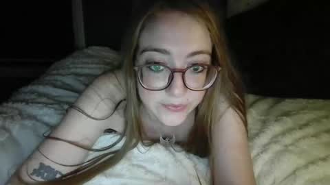 jilliangiselle online show from May 21, 5:20 am