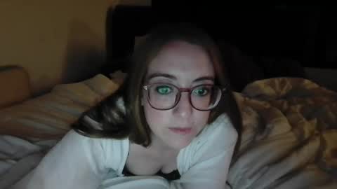 jilliangiselle online show from July 31, 4:30 am