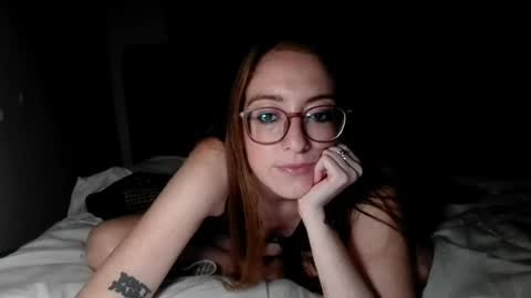 jilliangiselle online show from August 14, 5:11 am