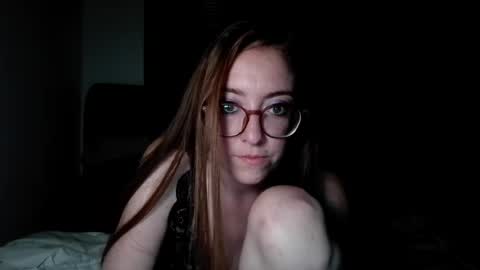 jilliangiselle online show from August 18, 5:24 am