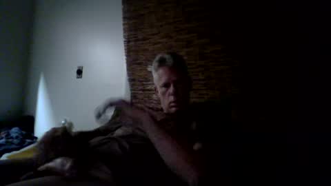 jizzmitten5 online show from July 20, 6:05 am