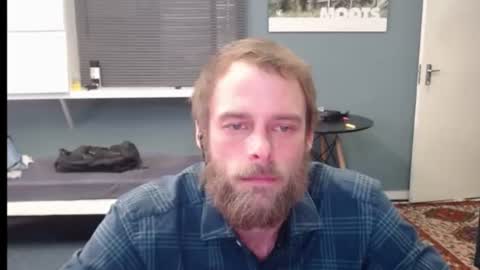 JamesJan van Rebel online show from August 3, 10:44 am
