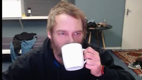 JamesJan van Rebel online show from August 5, 12:41 am