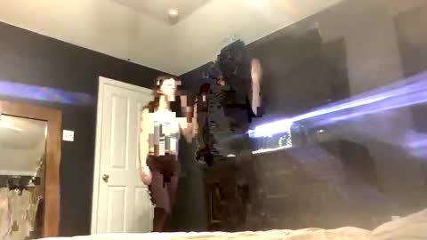 jlynn1997 online show from May 26, 1:34 pm