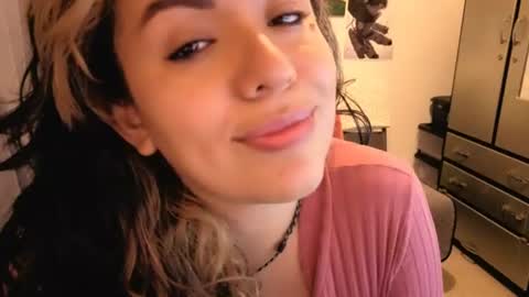 joan_allen online show from August 9, 6:53 pm