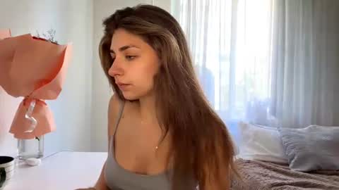 Bella online show from August 15, 11:47 am