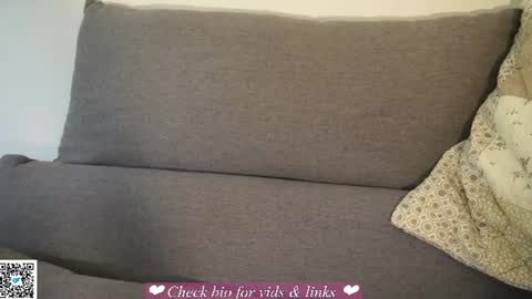 JoannaDea online show from August 11, 7:54 am