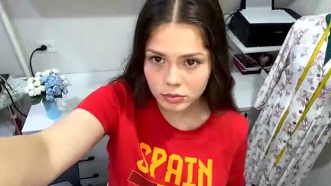 alizellle online show from July 20, 12:13 am