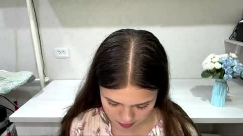 alizellle online show from July 31, 9:42 pm